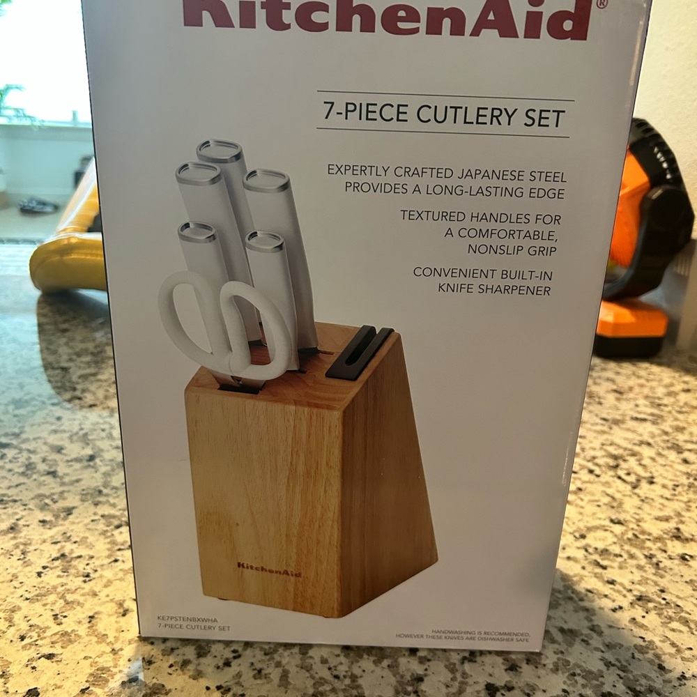 KitchenAid 7-Piece Cutlery Set with Cream Handles